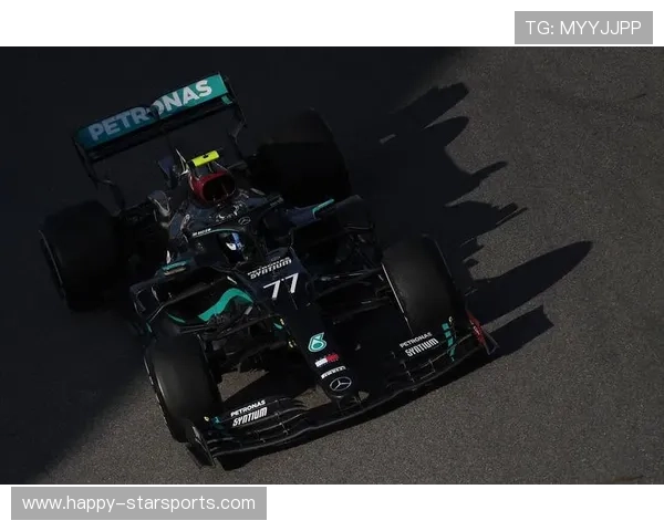 F1赛季战况激烈 瓦尔特里博塔斯领先争冠积分榜 新一轮挑战来临